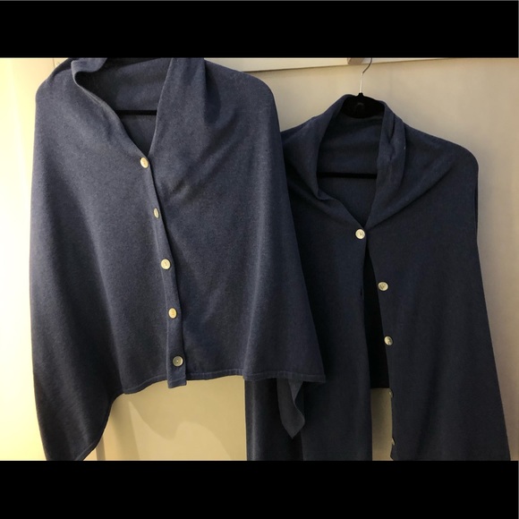 cape - Picture 3 of 3